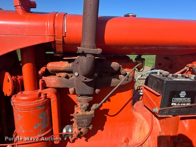 image for item DN0722 1938 Allis Chalmers U tractor