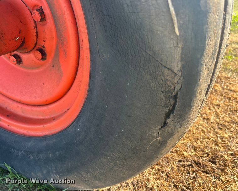 image for item DN0722 1938 Allis Chalmers U tractor