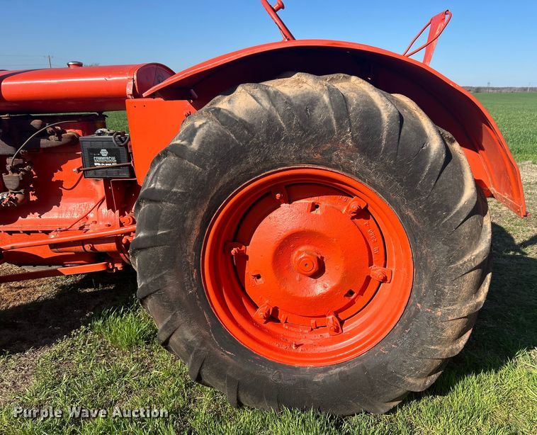 image for item DN0722 1938 Allis Chalmers U tractor