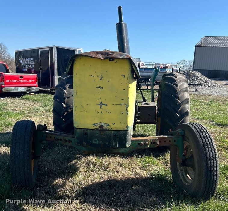 image for item DN0728 1974 John Deere 2030A tractor
