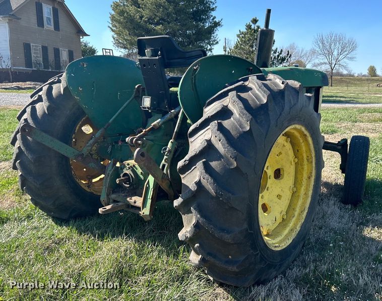 image for item DN0728 1974 John Deere 2030A tractor