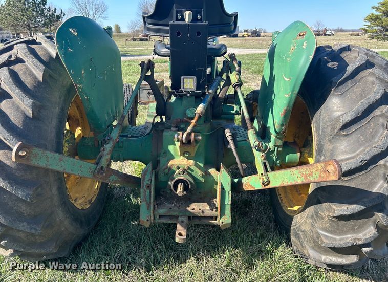 image for item DN0728 1974 John Deere 2030A tractor