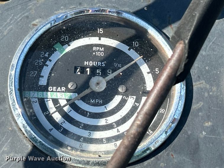 image for item DN0728 1974 John Deere 2030A tractor