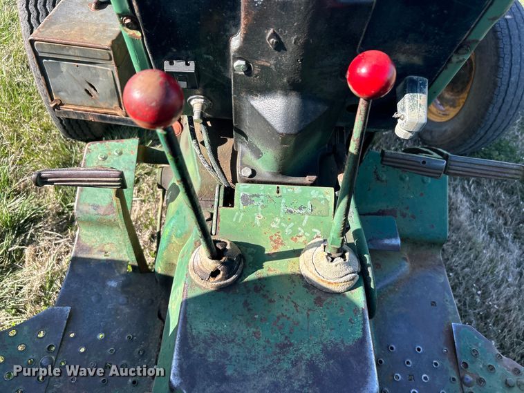 image for item DN0728 1974 John Deere 2030A tractor