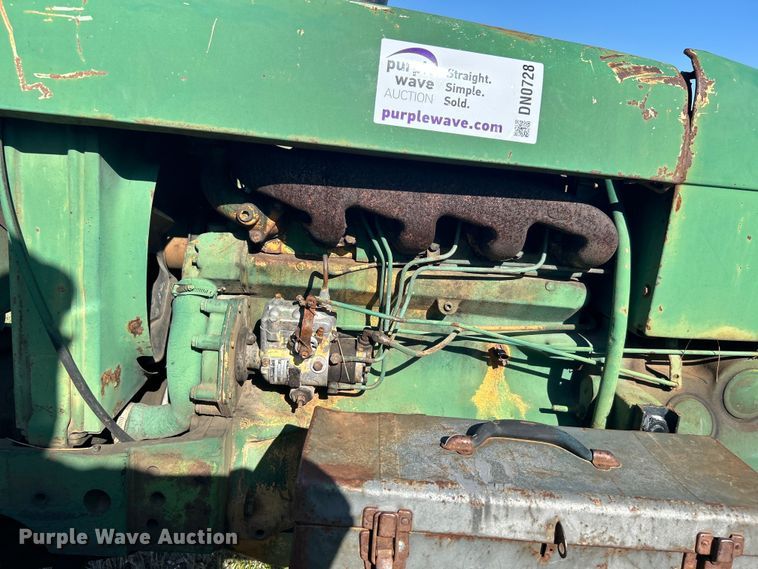 image for item DN0728 1974 John Deere 2030A tractor