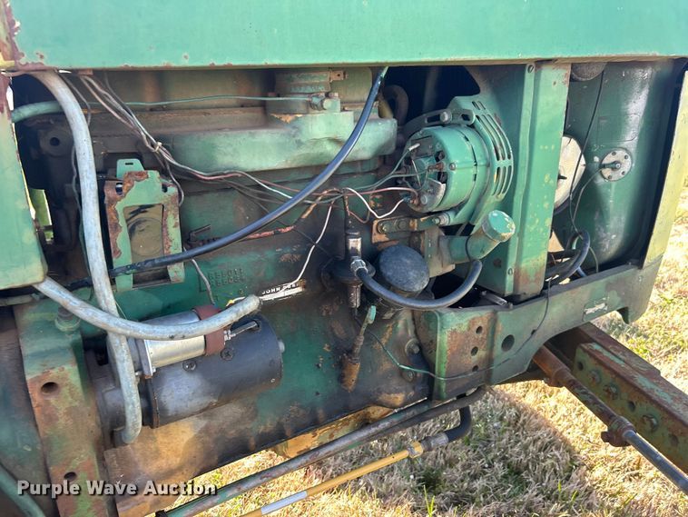 image for item DN0728 1974 John Deere 2030A tractor