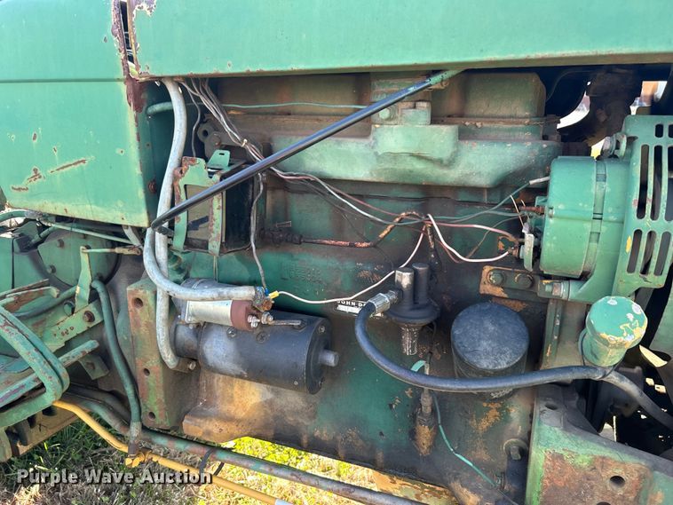 image for item DN0728 1974 John Deere 2030A tractor