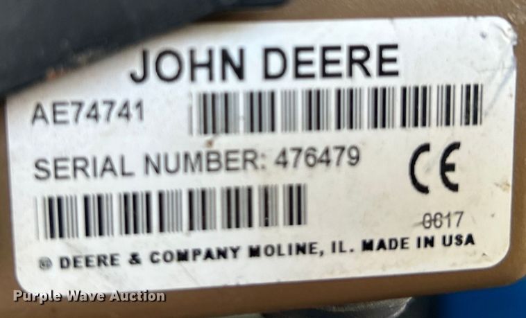 image for item DN0729 2008 John Deere 468 round baler