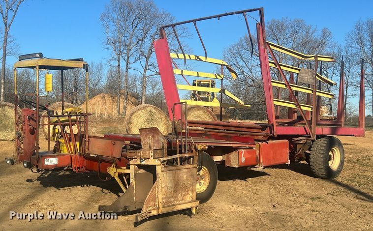 image for item DO1038 New Holland 1046 hay monster