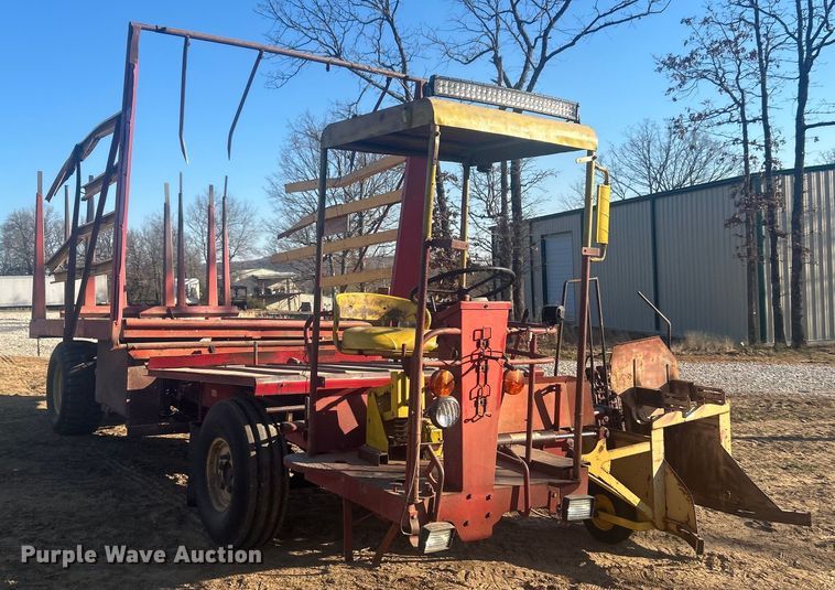 image for item DO1038 New Holland 1046 hay monster