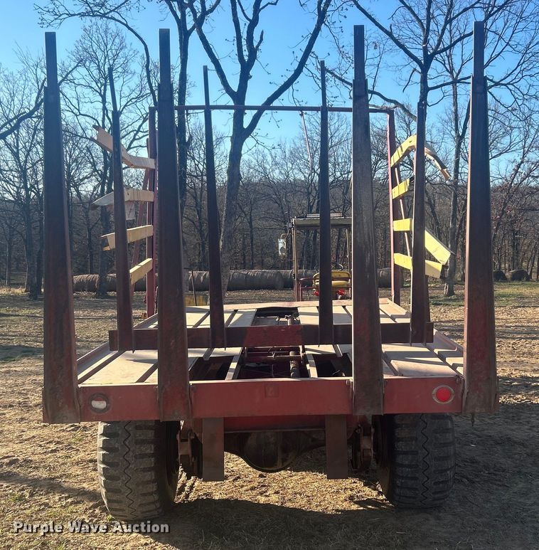 image for item DO1038 New Holland 1046 hay monster