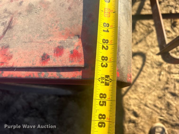 image for item DO1038 New Holland 1046 hay monster