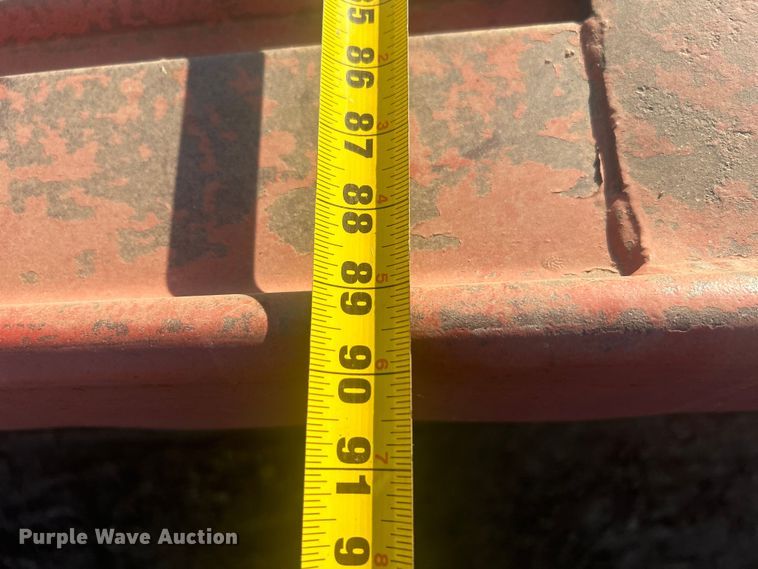 image for item DO1038 New Holland 1046 hay monster