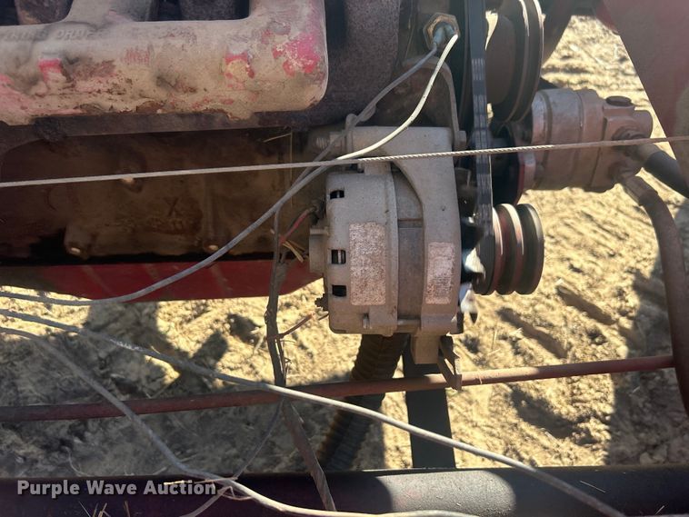 image for item DO1038 New Holland 1046 hay monster