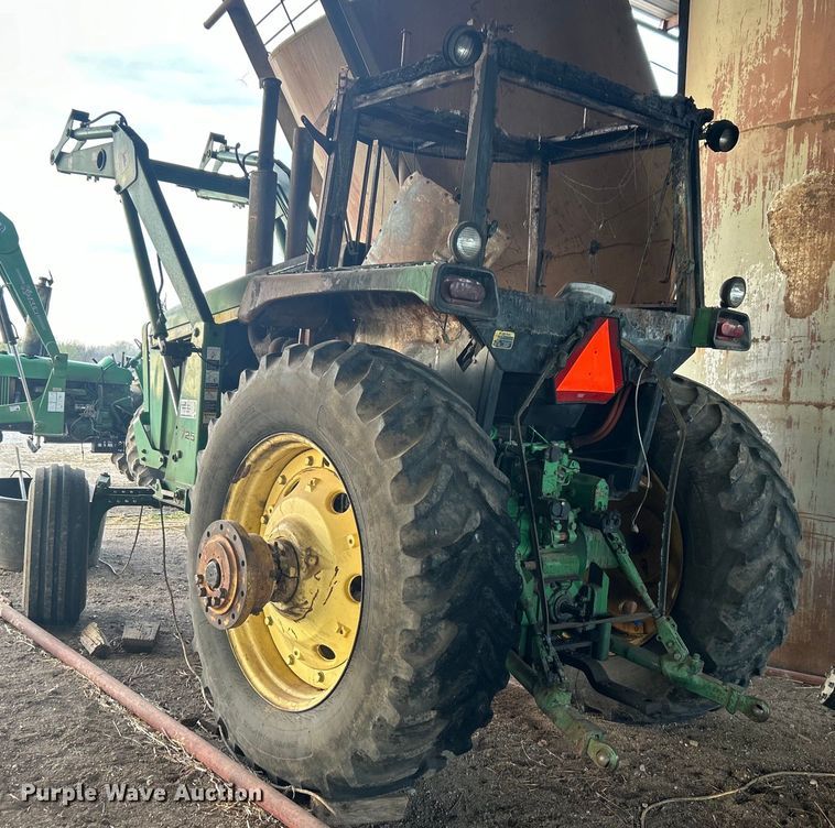 image for item DO1043 1983 John Deere 4450 tractor