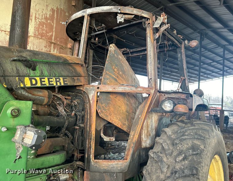 image for item DO1043 1983 John Deere 4450 tractor