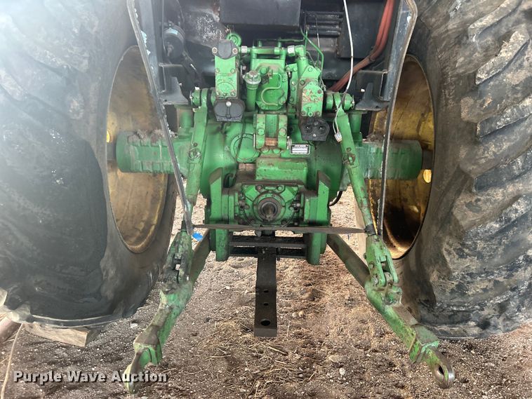 image for item DO1043 1983 John Deere 4450 tractor