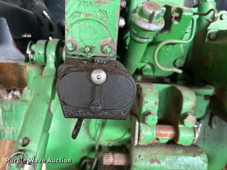 image for item DO1043 1983 John Deere 4450 tractor