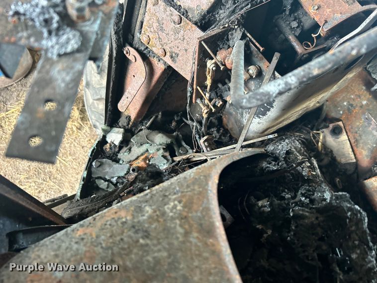 image for item DO1043 1983 John Deere 4450 tractor