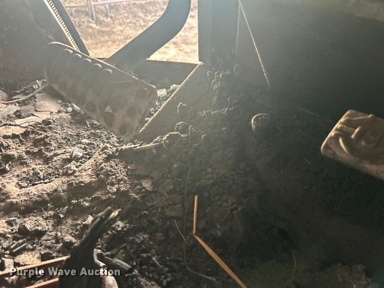 image for item DO1043 1983 John Deere 4450 tractor