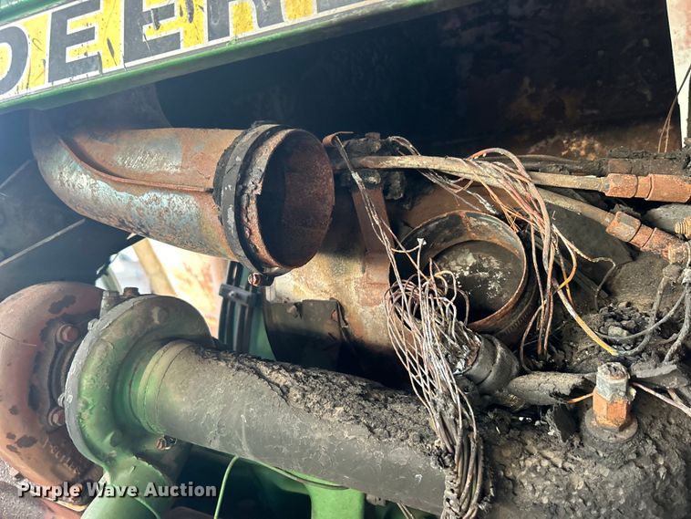 image for item DO1043 1983 John Deere 4450 tractor