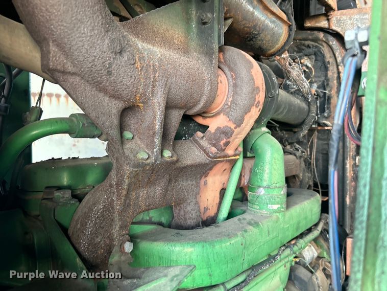 image for item DO1043 1983 John Deere 4450 tractor