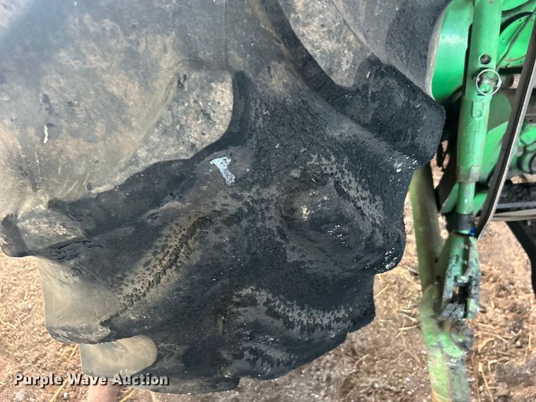 image for item DO1043 1983 John Deere 4450 tractor