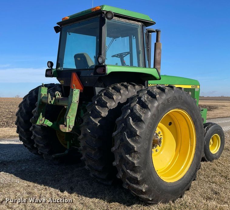 image for item DP0291 1990 John Deere  4455 tractor