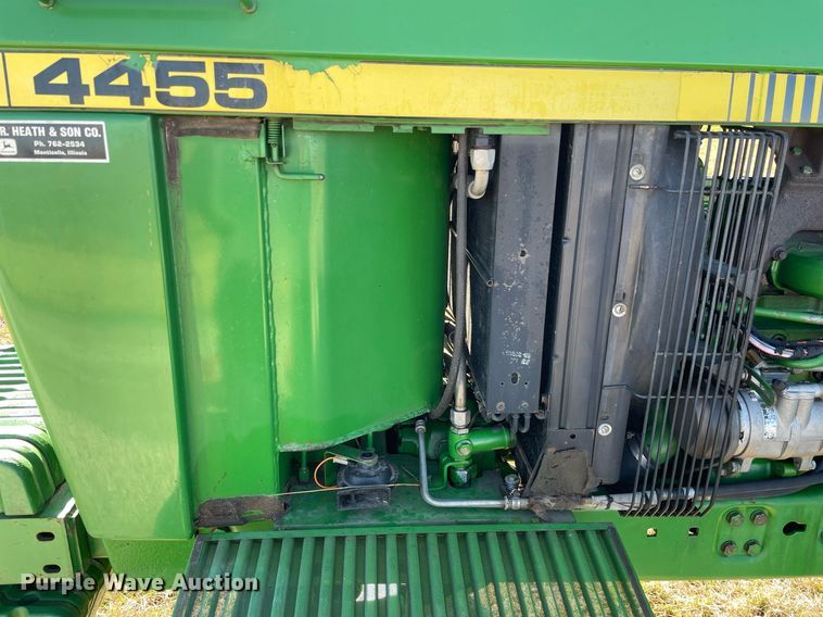 image for item DP0291 1990 John Deere  4455 tractor