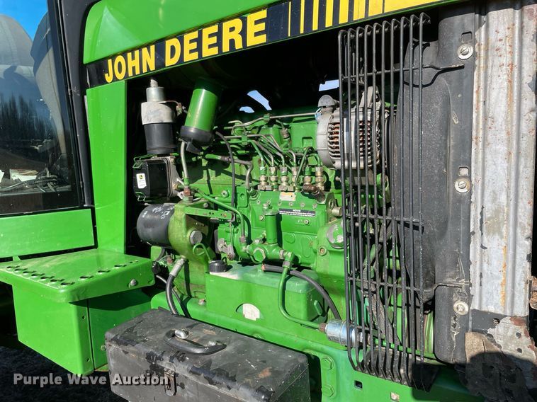 image for item DP0291 1990 John Deere  4455 tractor