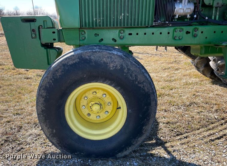 image for item DP0291 1990 John Deere  4455 tractor