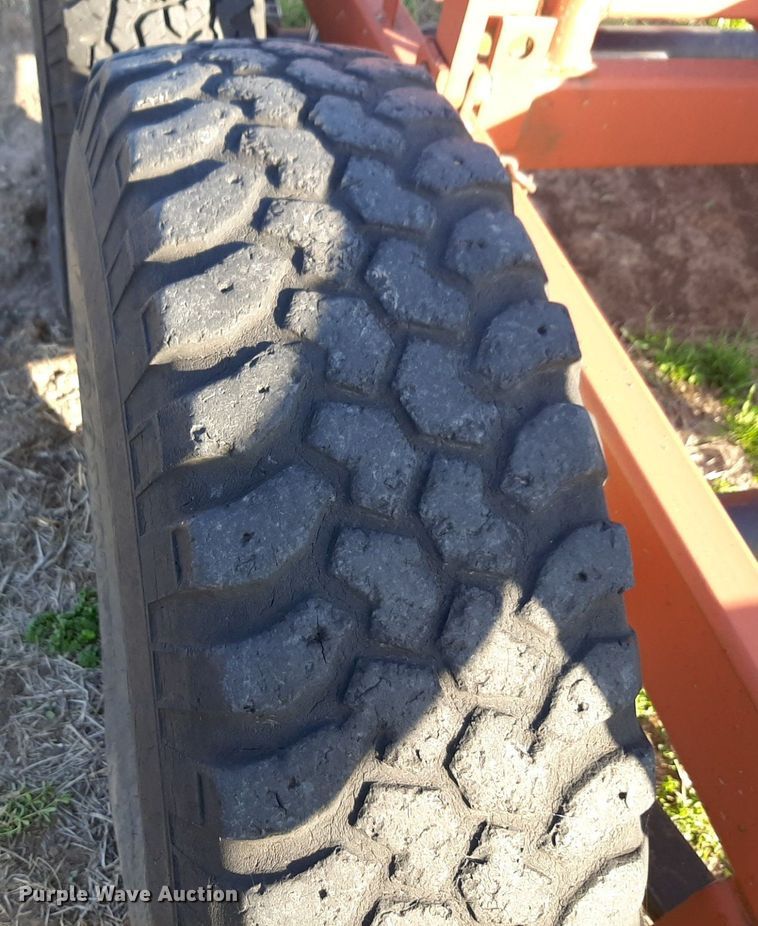 image for item DP2720 Hay trailer