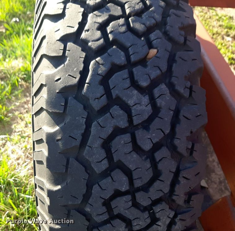 image for item DP2720 Hay trailer