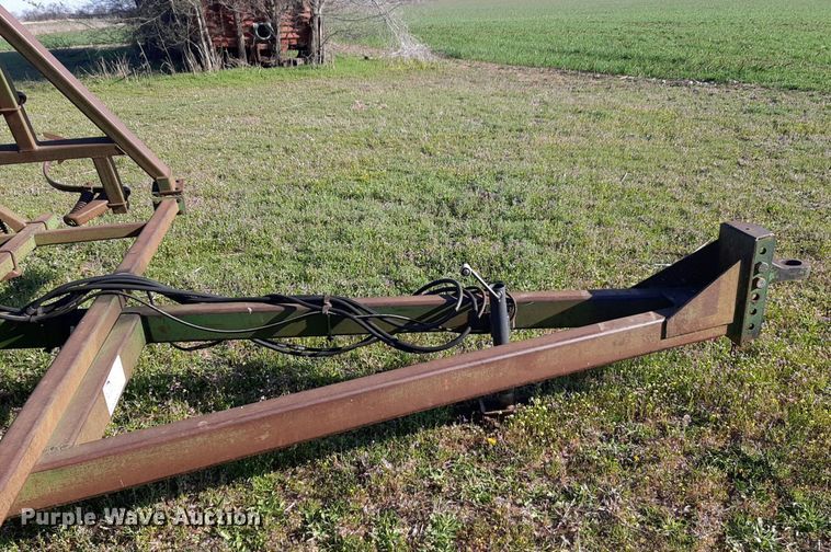 image for item DP2723 John Deere 960 field cultivator