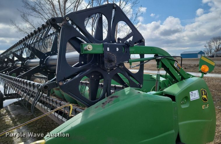 image for item DP3431 2009 John Deere 635F Hydraflex flex head