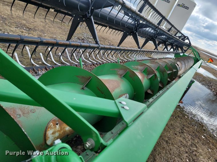 image for item DP3431 2009 John Deere 635F Hydraflex flex head