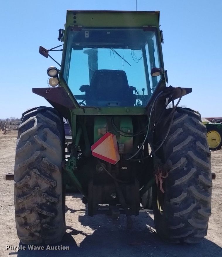 image for item DQ6030 1971 John Deere 4620 tractor