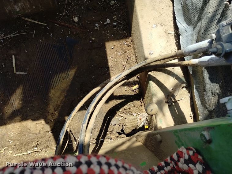 image for item DQ6030 1971 John Deere 4620 tractor