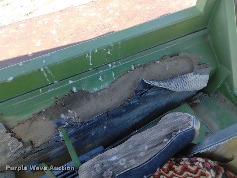 image for item DQ6030 1971 John Deere 4620 tractor