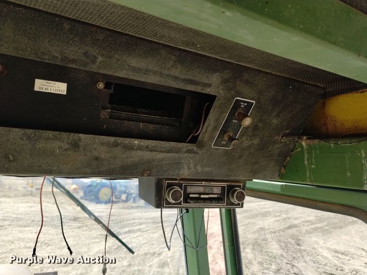 image for item DQ6030 1971 John Deere 4620 tractor