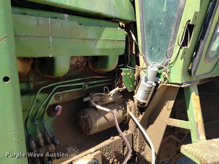 image for item DQ6030 1971 John Deere 4620 tractor