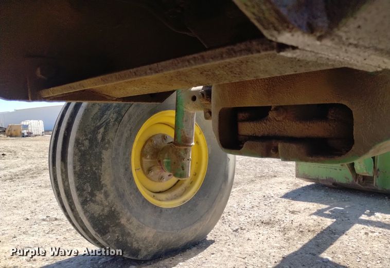 image for item DQ6030 1971 John Deere 4620 tractor