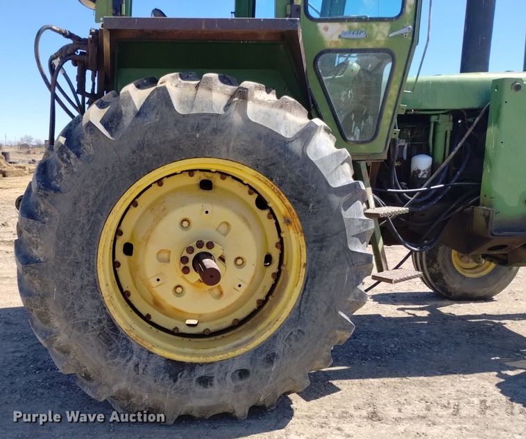 image for item DQ6030 1971 John Deere 4620 tractor