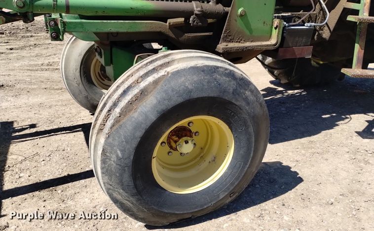 image for item DQ6030 1971 John Deere 4620 tractor