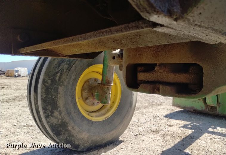 image for item DQ6030 1971 John Deere 4620 tractor