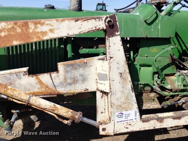 image for item DQ6033 1966 John Deere 2510 tractor