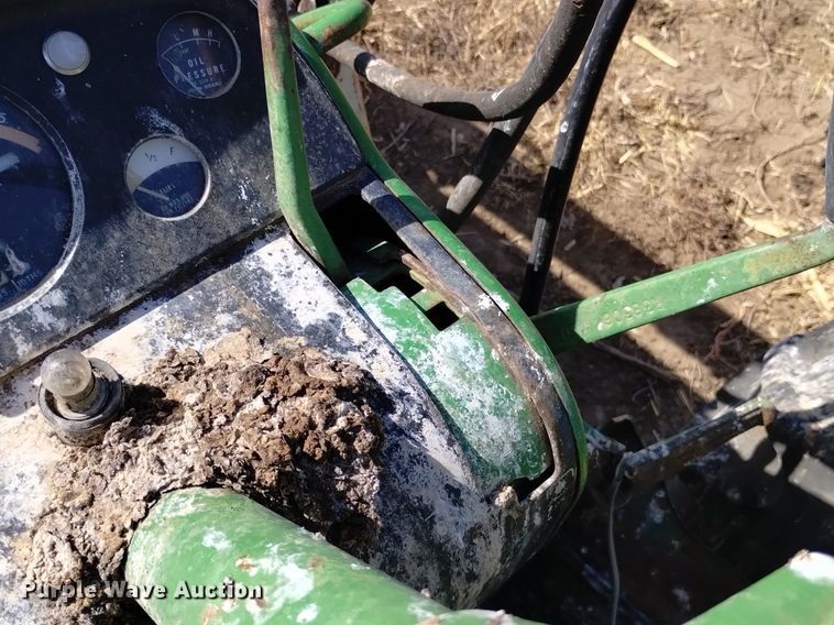 image for item DQ6033 1966 John Deere 2510 tractor