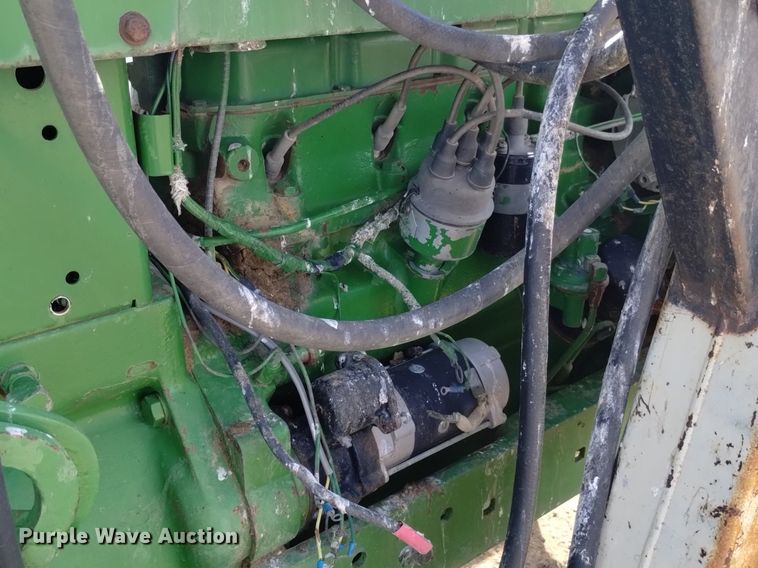 image for item DQ6033 1966 John Deere 2510 tractor