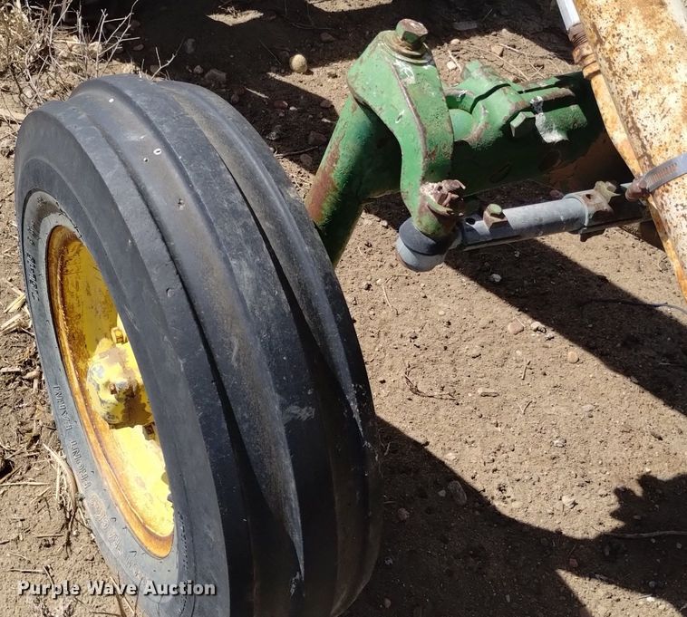 image for item DQ6033 1966 John Deere 2510 tractor