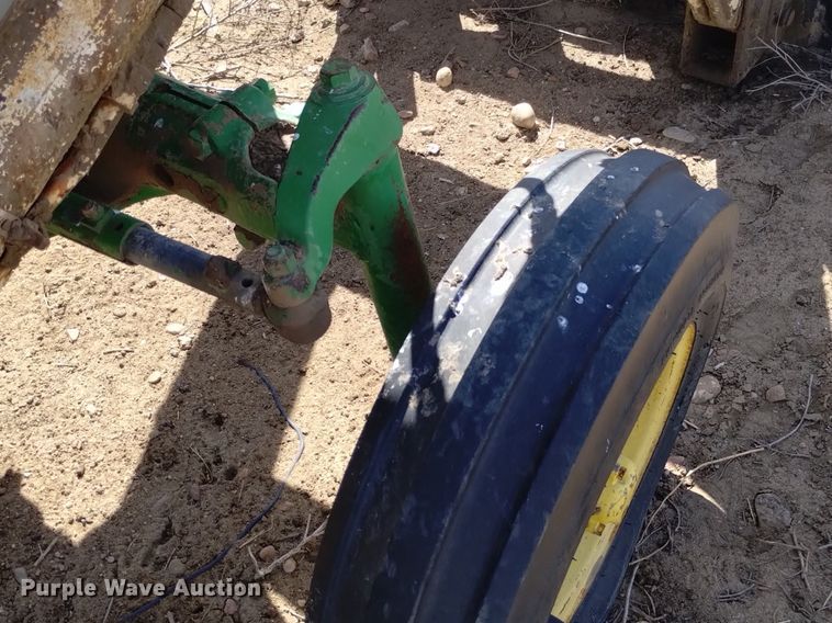 image for item DQ6033 1966 John Deere 2510 tractor